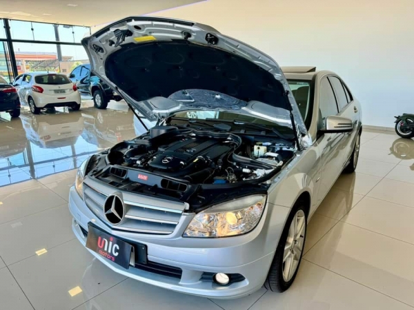 Mercedes Benz C180 CGI 1.8 AUT. + TETO67MIL KM 2011 CGI