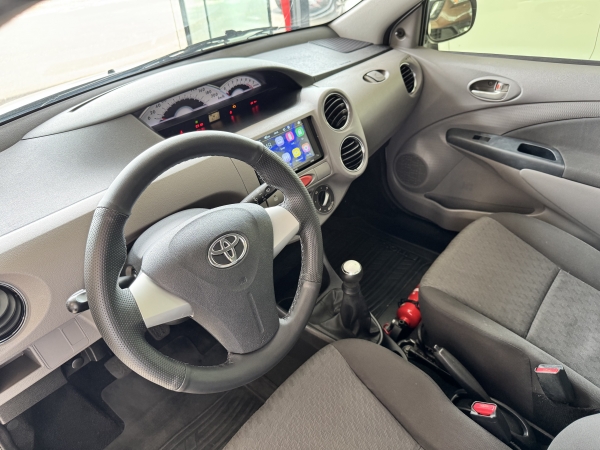 Toyota ETIOS  1.5 Flex - Manual - 2013 XLS