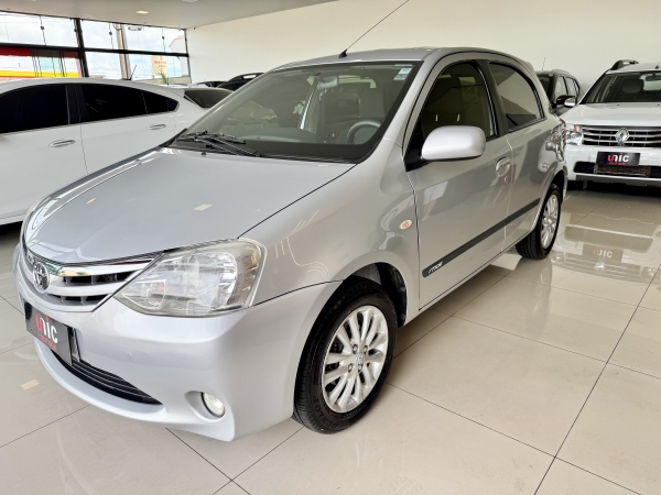 Toyota ETIOS  1.5 Flex - Manual - 2013 XLS