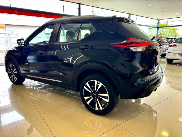 Nissan kicks 1.6 flex  Aut. 2023 -  13mil km Exclusive