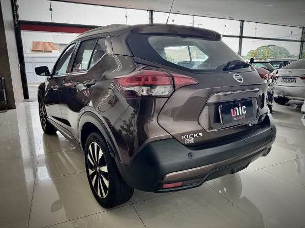 Nissan KICKS - 1.6 FLEX - AUT. CVT 2020 - 31MIL KM SV